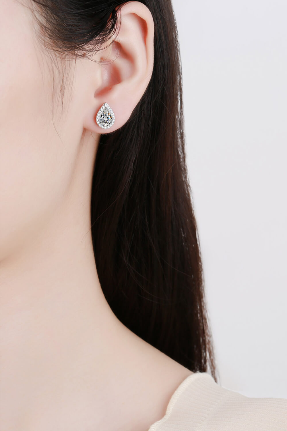 Moissanite Teardrop Stud Earrings – Blue Hawthorn Boutique