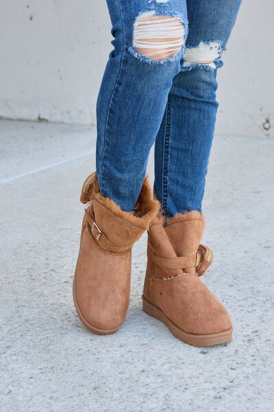 Zora 2024 bearpaw boots