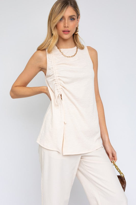 SLEEVELESS RUCHING TOP