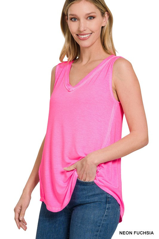 WASHED SLEEVELESS V-NECK TOP W HI-LOW HEM