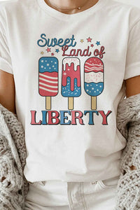 SWEET LAND OF LIBERTY USA GRAPHIC PLUS SIZE TEE