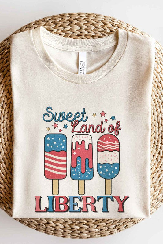 SWEET LAND OF LIBERTY USA GRAPHIC PLUS SIZE TEE