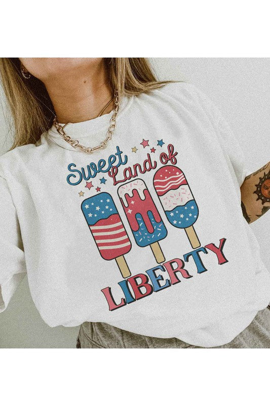 SWEET LAND OF LIBERTY USA GRAPHIC PLUS SIZE TEE