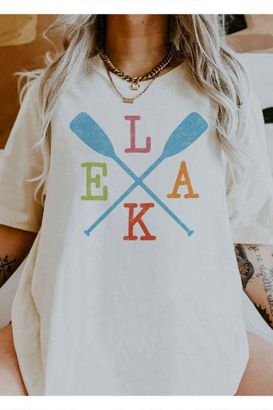 LAKE PADDLE GRAPHIC PLUS SIZE TEE