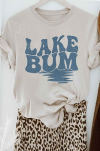 LAKE BUM GRAPHIC TEE / T-SHIRT