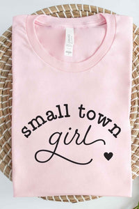 SMALL TOWN GIRL GRAPHIC TEE / T-SHIRT