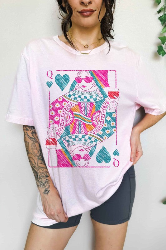 QUEEN OF HEARTS OVERSIZED GRAPHIC TEE