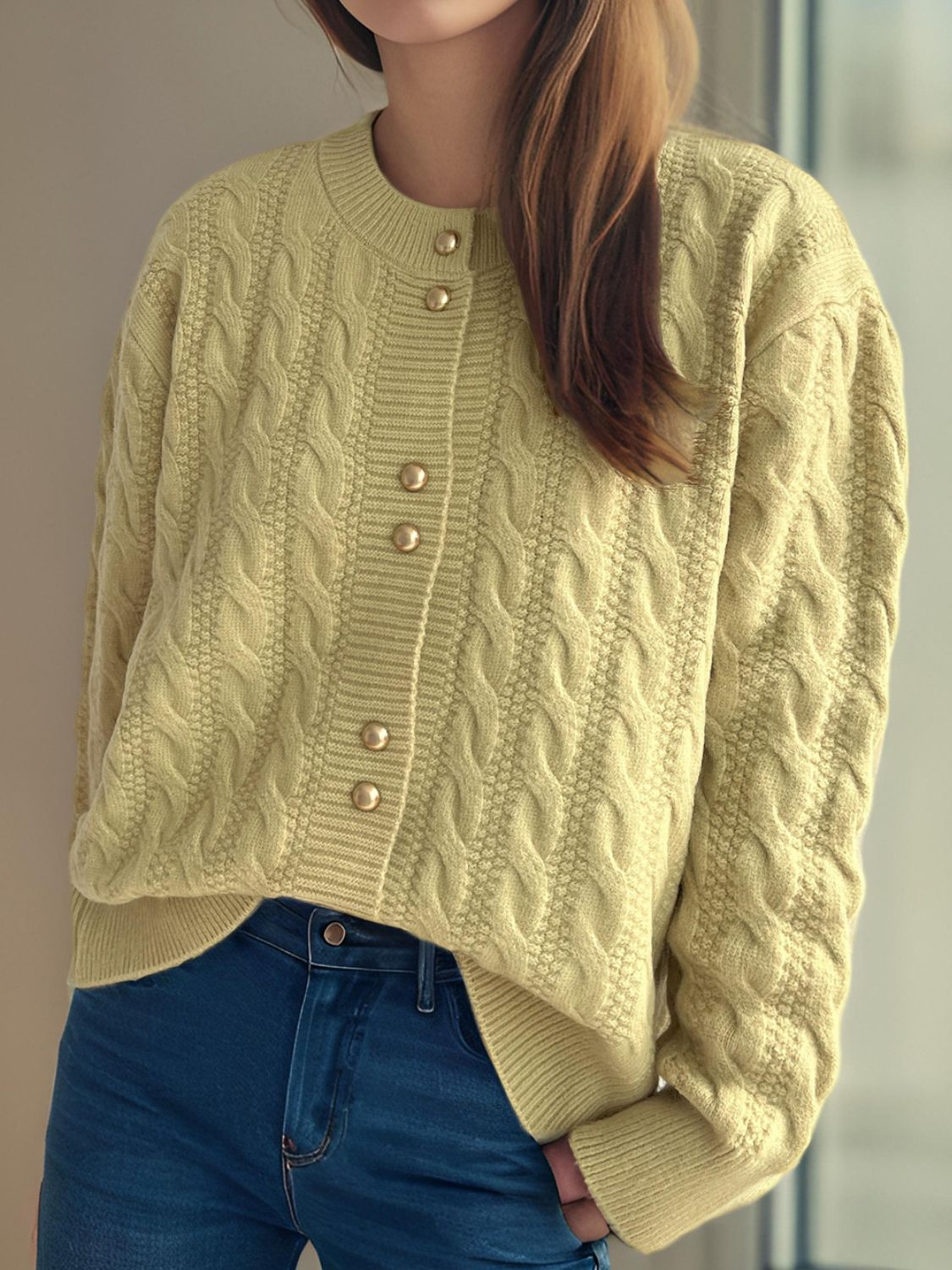 Cable-Knit Round Neck Long Sleeve Cardigan