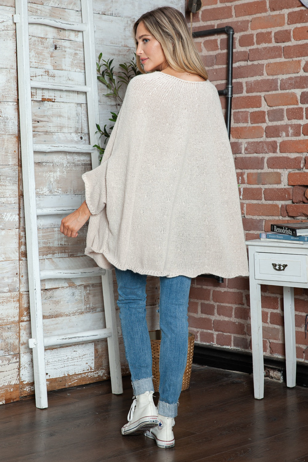 Round Neck Batwing Sleeve Sweater