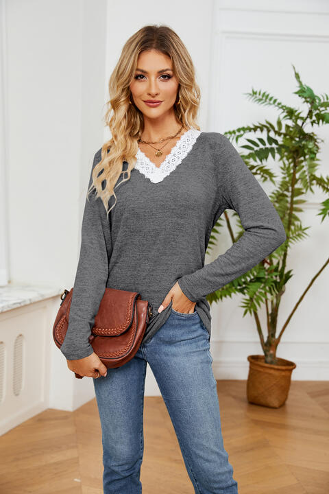 Lace Detailed V Neck Top