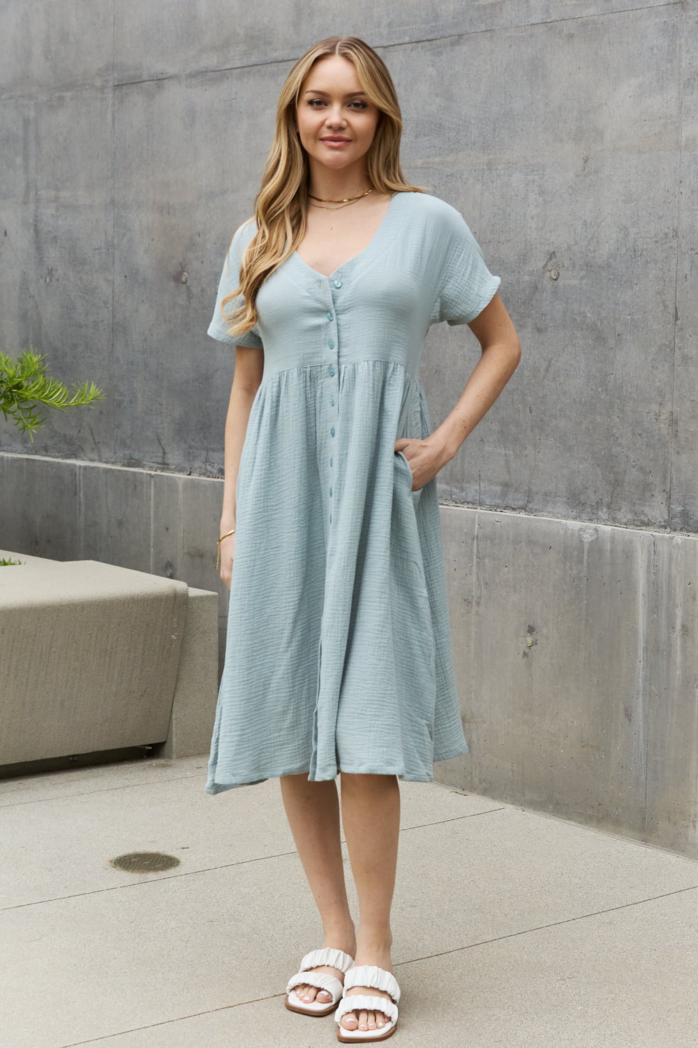 Sweet Lovely By Jen Full Size Button Down Midi Dress – Blue Hawthorn  Boutique