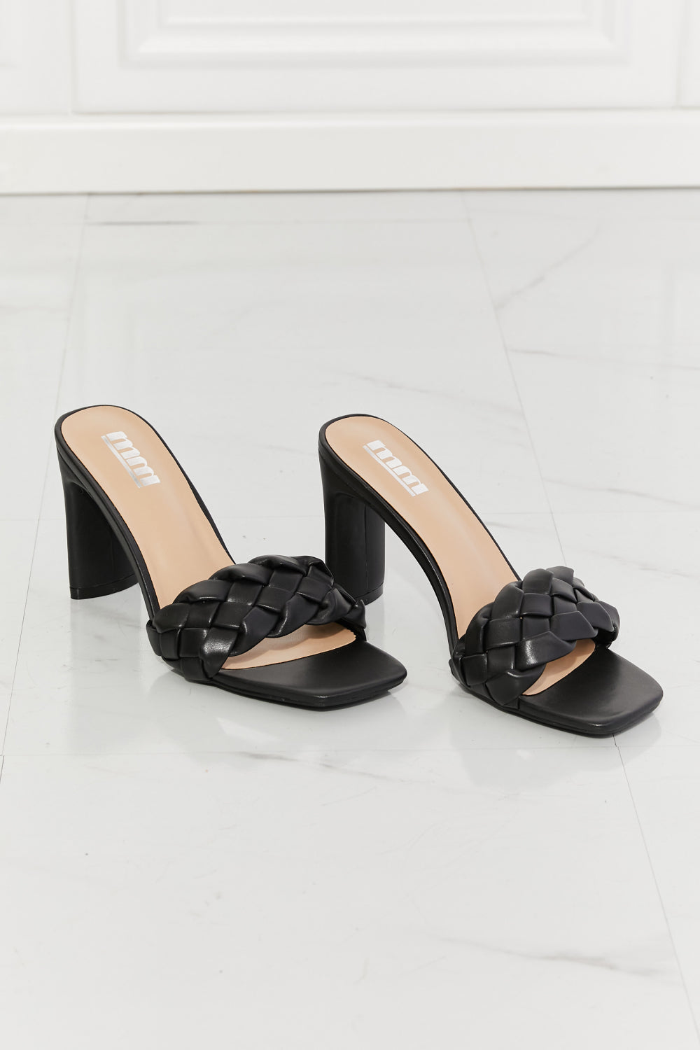 Leatherworld Florish Women Black Heels - Buy Black Color Leatherworld  Florish Women Black Heels Online at Best Price - Shop Online for Footwears  in India | Flipkart.com