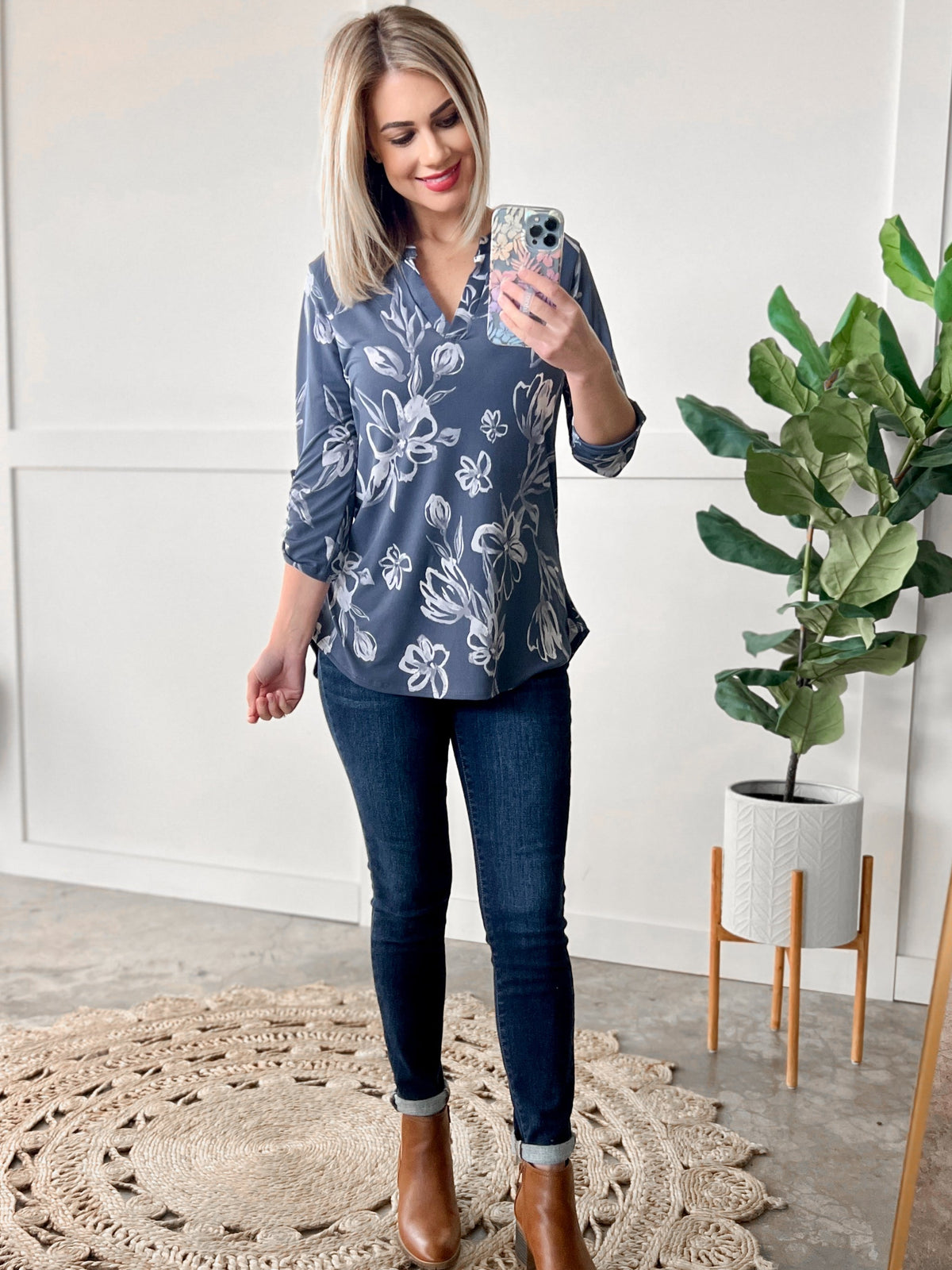12.11 Gabby Front Top With Button Sleeve Detail In Silver Slate Blue Florals