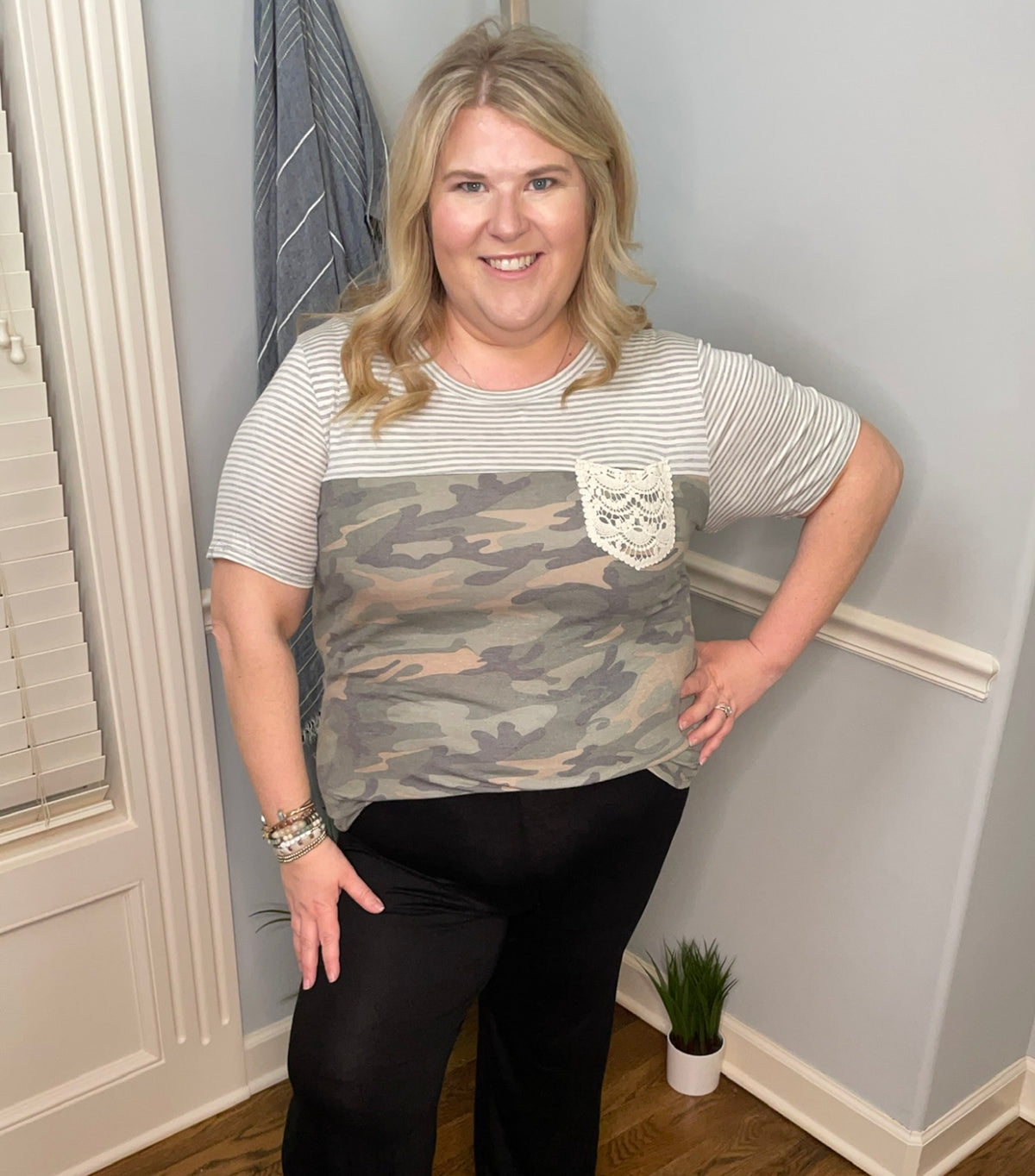 CAMO LONG T-SHIRT WITH LACE POCKET